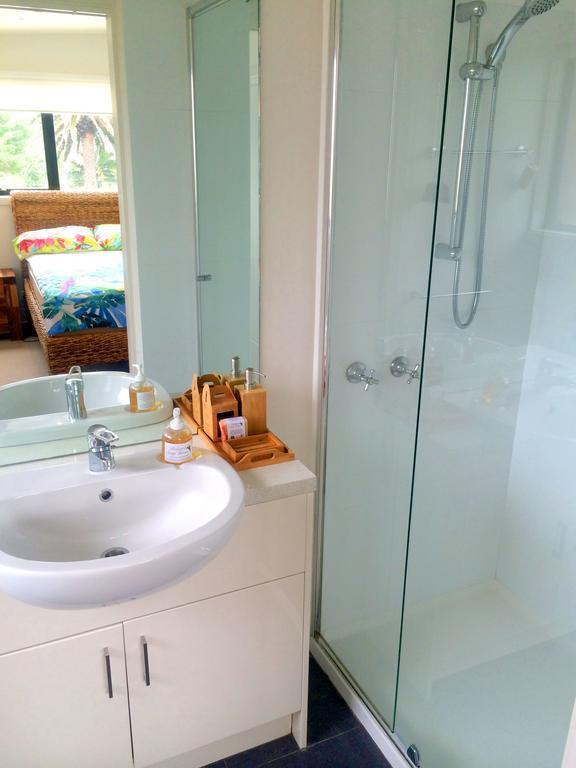 Award Winning Beach Front Retreat Frankston Szoba fotó